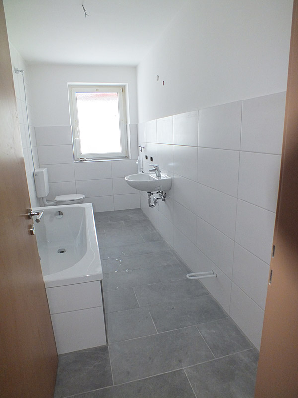 Bad Erdgeschosswohnung Oberg�nzburg
