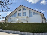 Hauptbild Elegantes, gepflegtes Einfamilienhaus in ruhiger Lage
