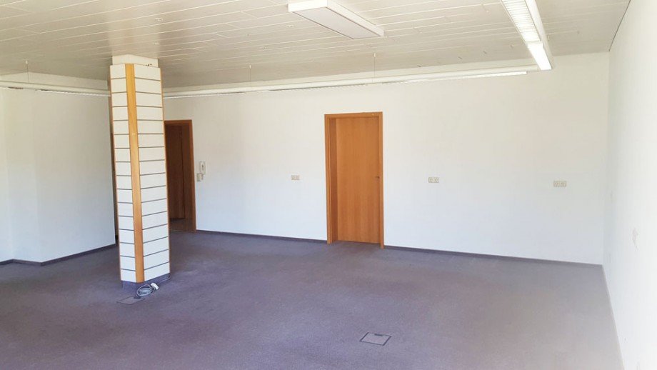 Laden Einzelhandel Oberg�nzburg