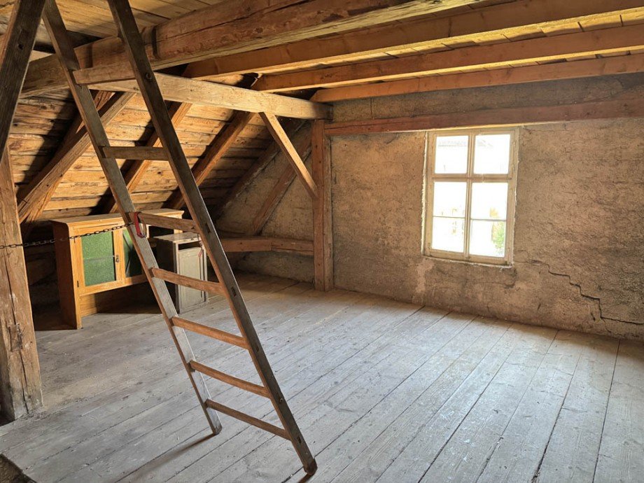 Dachboden Einfamilienhaus Oberg�nzburg