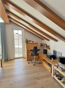 Homeoffice-Bereich Offenes Wohnen, im modernen alpenl�ndischen Stil, sehr gro�e 2 Zi-DG-Wohnung