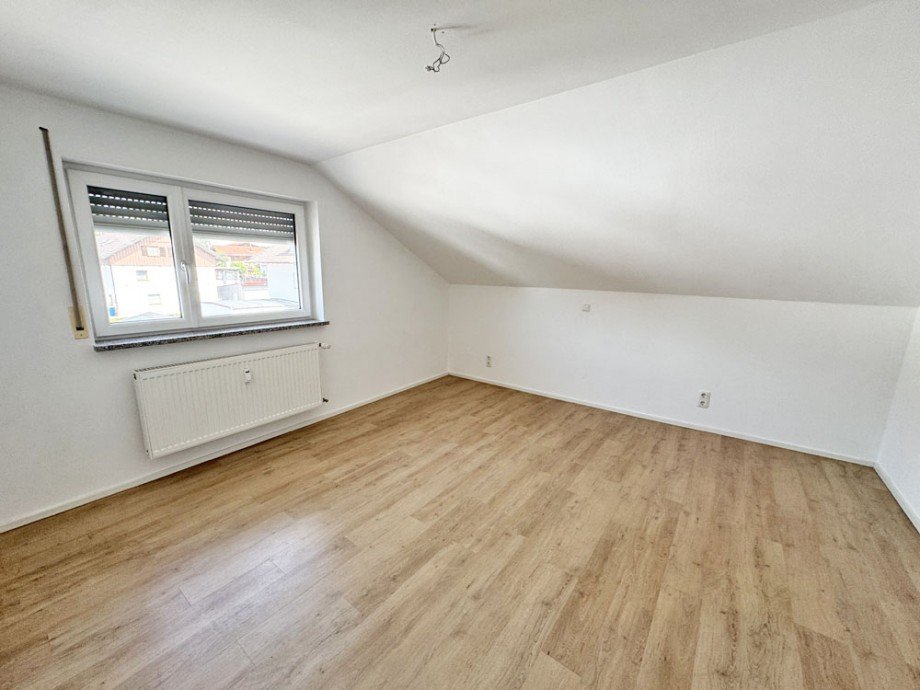 Schlafen Dachgeschosswohnung G�nzach