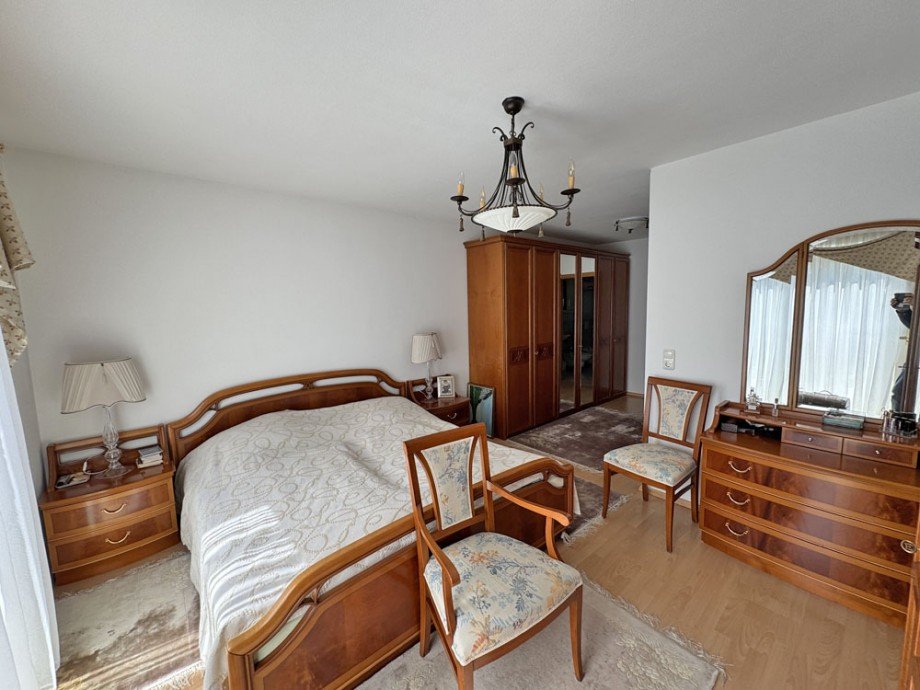 Schlafen EG Einfamilienhaus Memmingen / Eisenburg