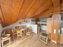 Essplatz-K�che Offenes Wohnen, im modernen alpenl�ndischen Stil, sehr gro�e 2 Zi-DG-Wohnung