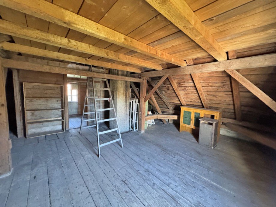Dachboden Einfamilienhaus Oberg�nzburg