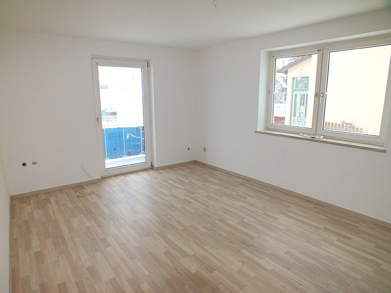 Wohnzimmer Erdgeschosswohnung Oberg�nzburg